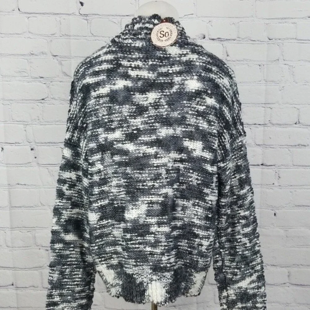 SO nwt gray